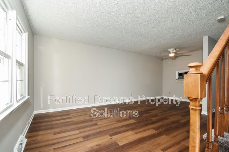 Building Photo - 4118 Causey St