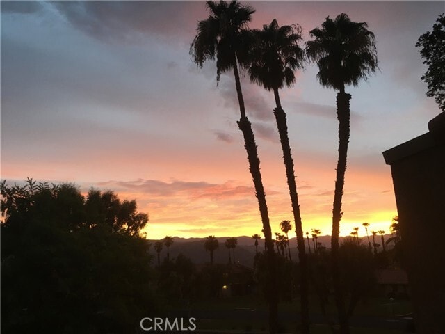 Building Photo - 307 Tava Ln