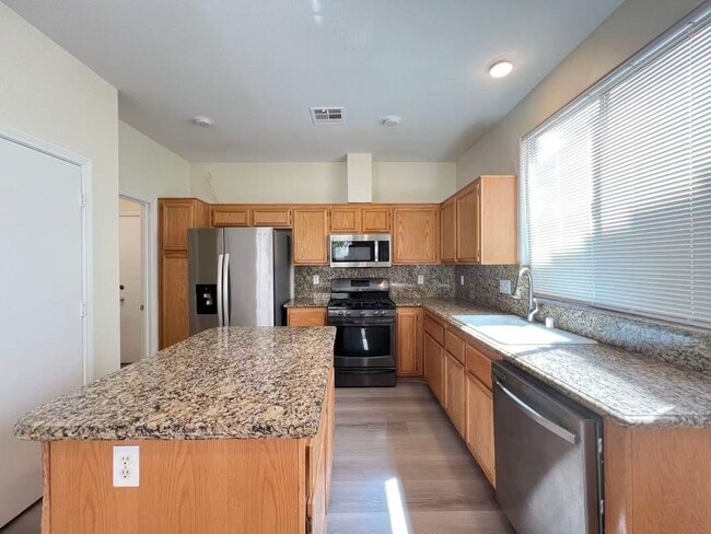 Building Photo - 8480 Garnet Peak Ct