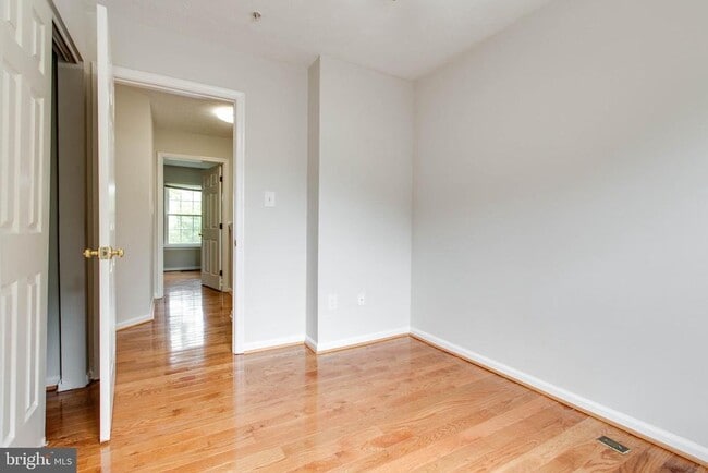 Building Photo - 8125 Gray Stone Ln