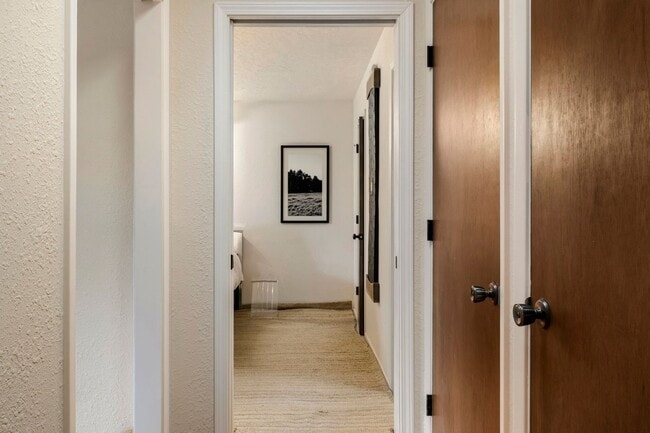 Building Photo - 303 Calle Loma Norte