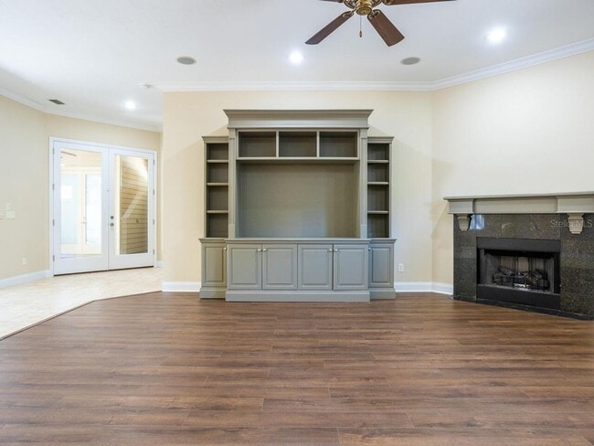 Building Photo - 4 bedroom Pool Home in Arbor Greens