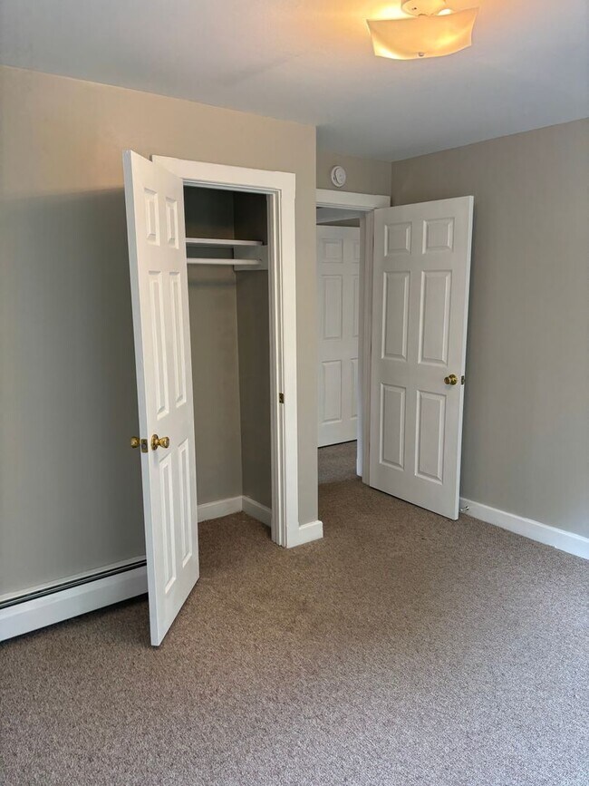 Building Photo - The Townhomes at China Lake LLC