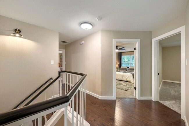 Building Photo - 13104 Tilder Dr