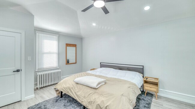 Building Photo - 8 N Nashville Ave