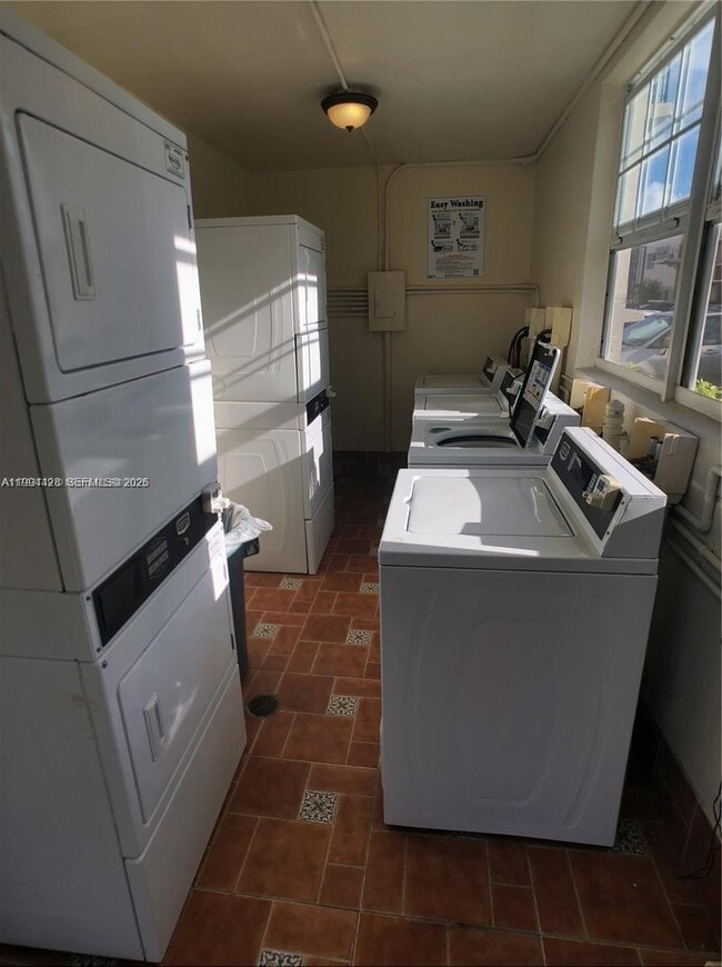 Building Photo - 1790 79th Street Causeway