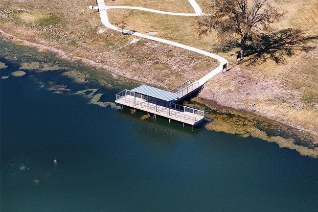 Building Photo - 212 Gary Wayne Dr