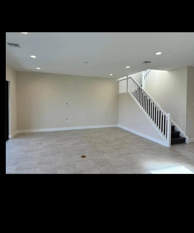 Building Photo - 20440 Fair Oak Ln