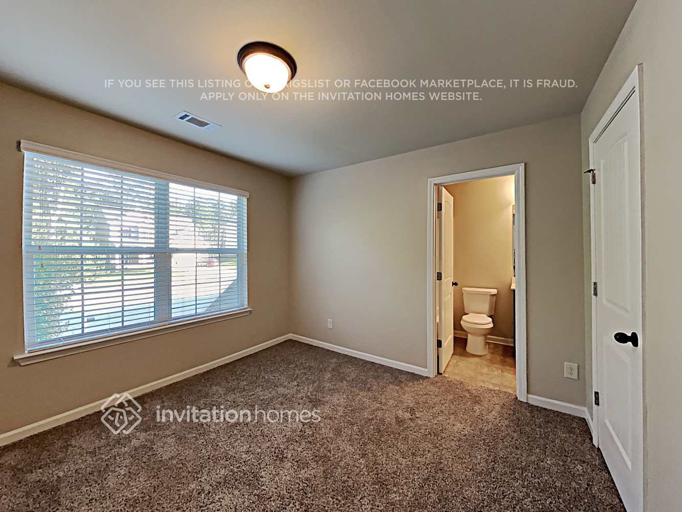 Building Photo - 5725 Westin Cir