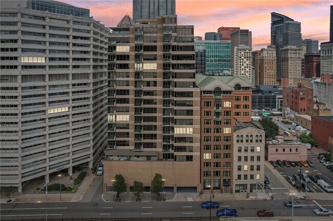 Primary Photo - 151 Fort Pitt Blvd