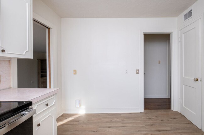 Building Photo - Park Hill Home with Original Details and Updated Kitchen