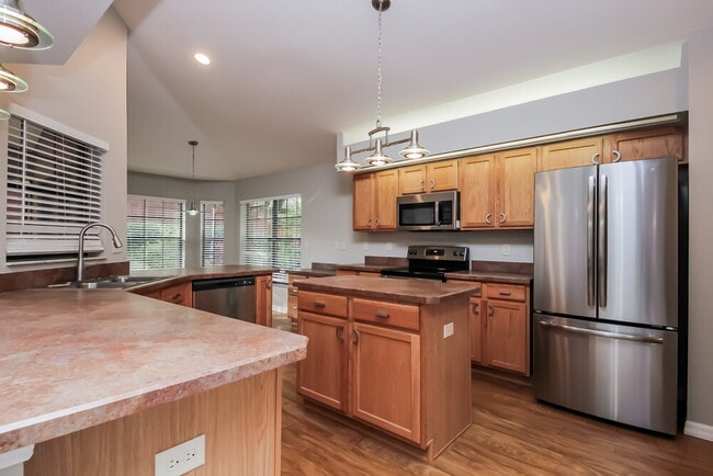 Building Photo - 4480 Abaco Dr