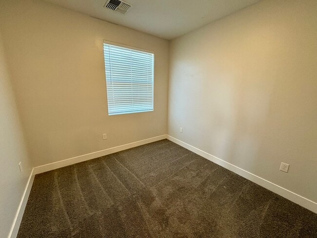 Building Photo - 7531 E Billings St