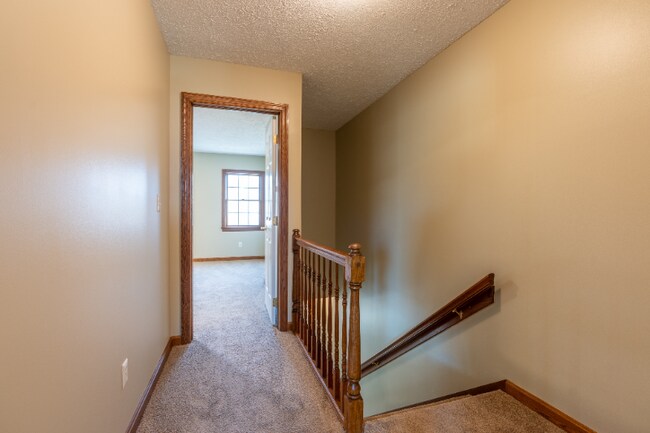 Building Photo - 3018 5th Ave