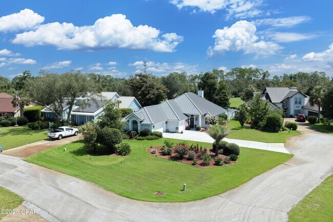 Building Photo - 625 Amberjack Dr