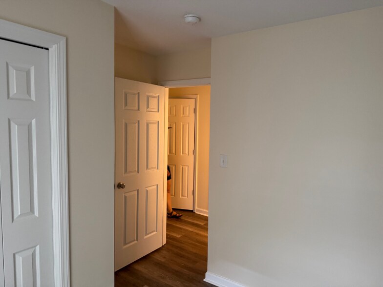 Building Photo - 3122 Clydesdale Dr