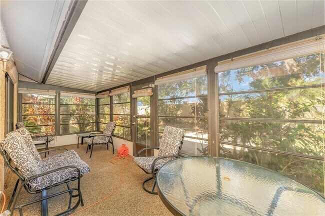 Building Photo - 4240 Creekwood Ln