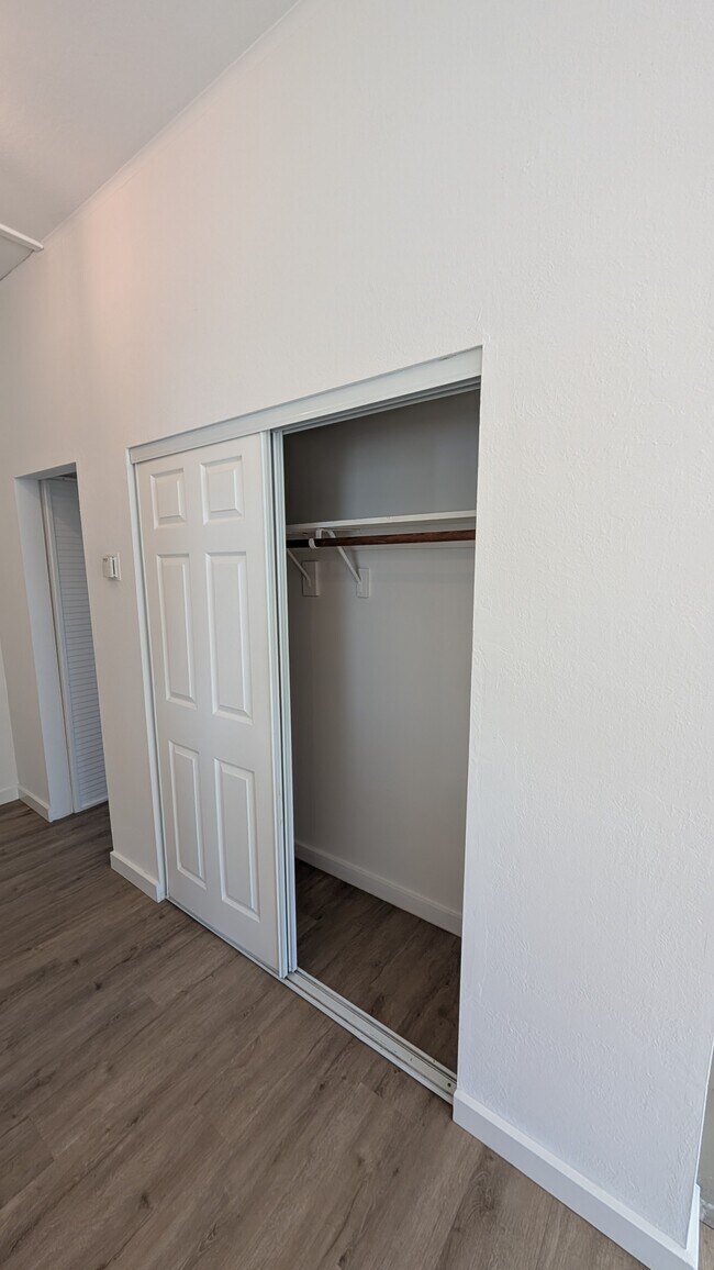 Building Photo - 541 Mason St