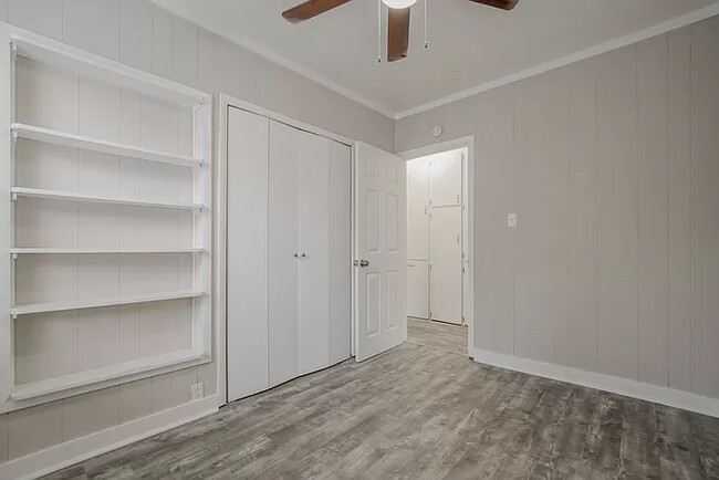 Building Photo - 2659 Harvey Ave