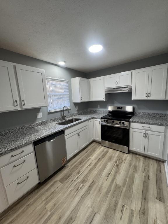 Building Photo - 30 Apple Ln