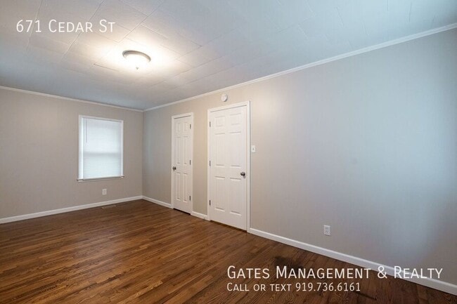 Building Photo - 671 Cedar St