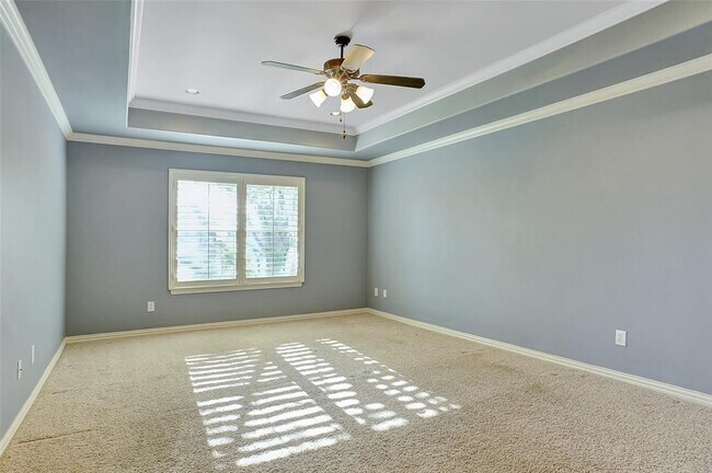 Building Photo - 3815 Sumner Ct