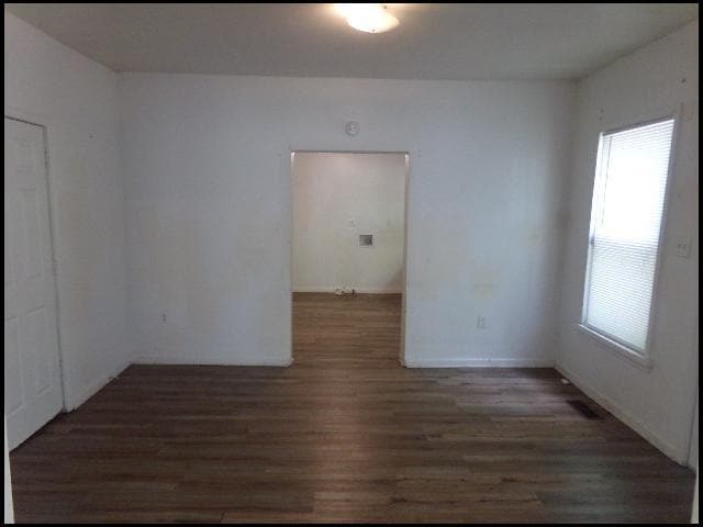 Building Photo - 4022 W 25th St