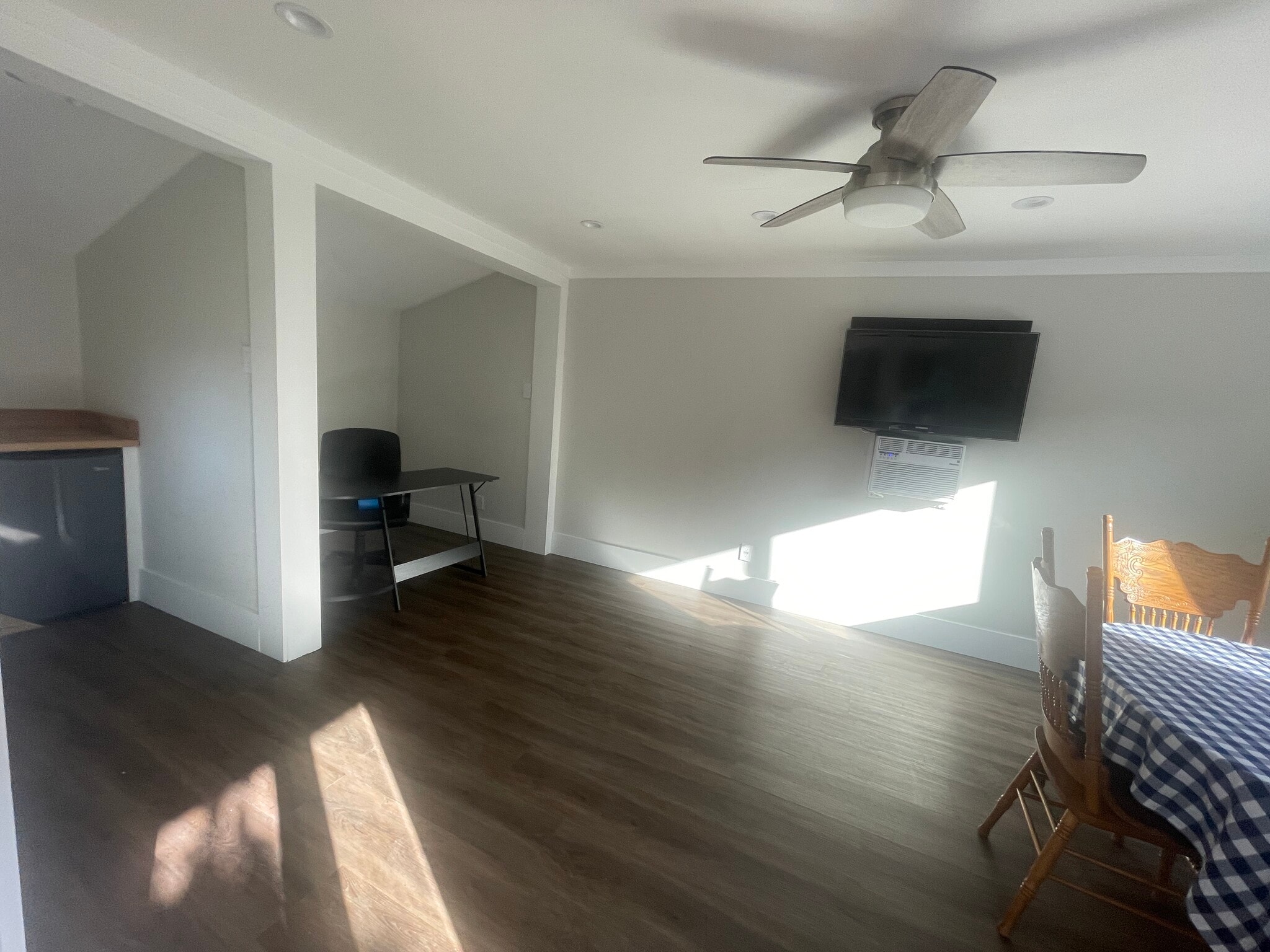 Office - 3809 Brunswick Ave