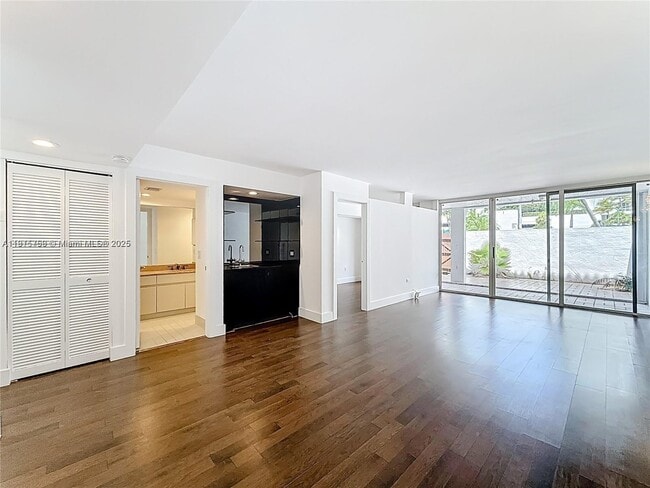 Building Photo - 3769 NE 209th Terrace