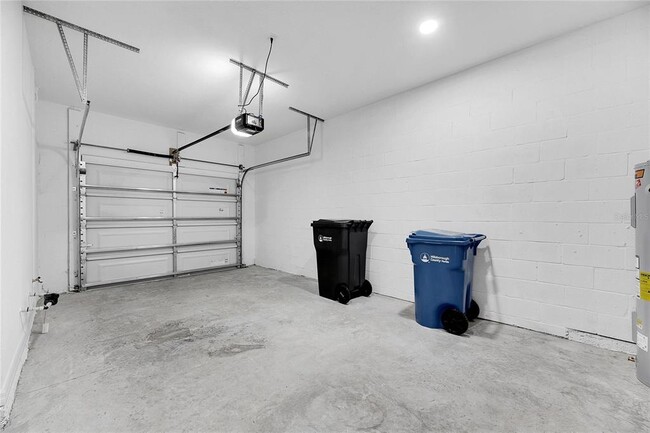 Building Photo - 10823 Quickwater Ct