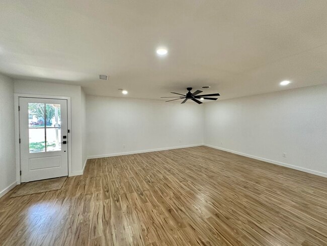 Building Photo - 5426 22nd St