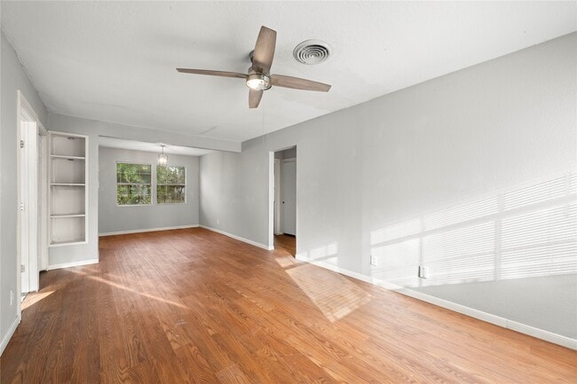 Building Photo - 1714 N Avenue H