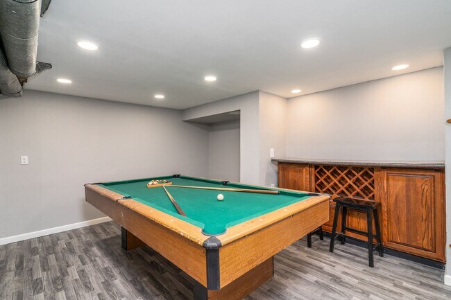 Building Photo - 1708 2nd Ave N