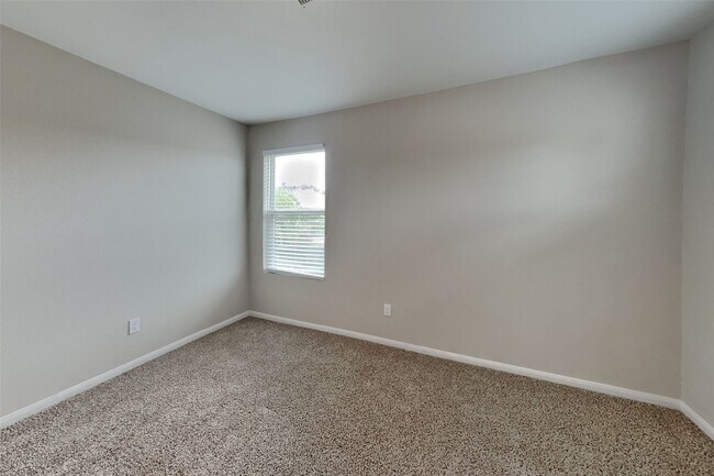 Building Photo - 15214 Taos Creek Ct