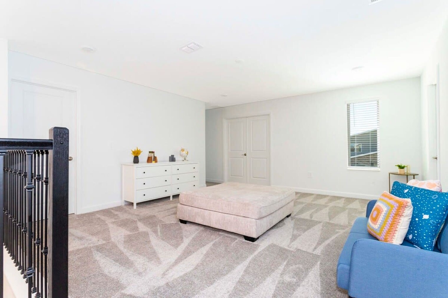 Building Photo - 9202 Sommerset Hills Dr