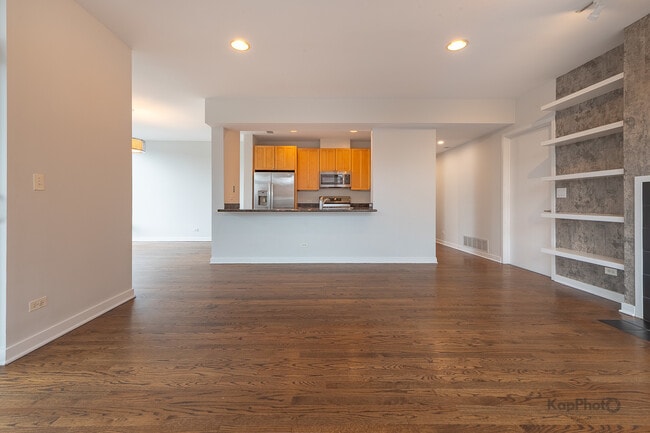 Building Photo - 1151 W Washington Blvd