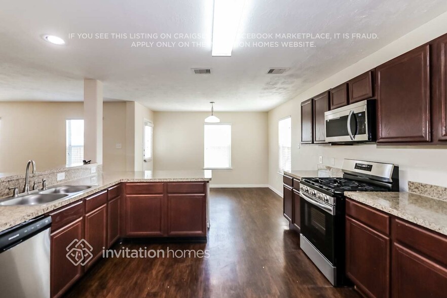 Building Photo - 12630 Lady Slipper Rd