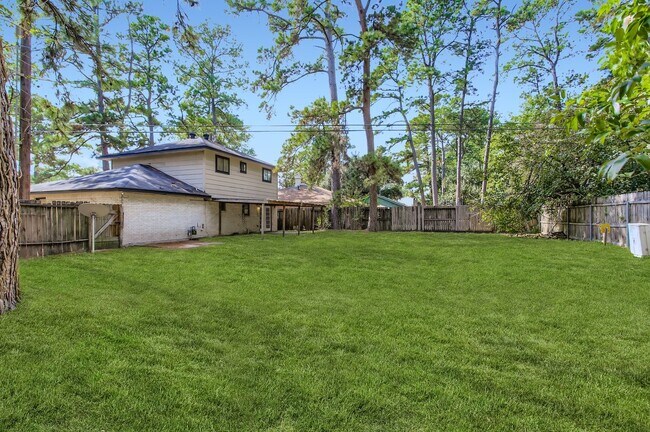 Building Photo - 9506 Landry Blvd