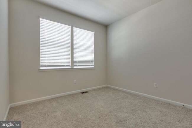 Building Photo - 7989 Patterson Wy