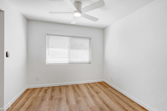 Building Photo - 3099 Ginger Ave