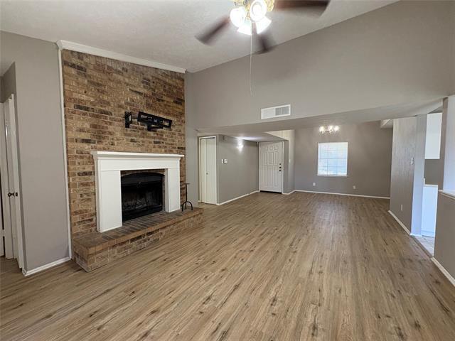 Building Photo - 455 Everest Ct
