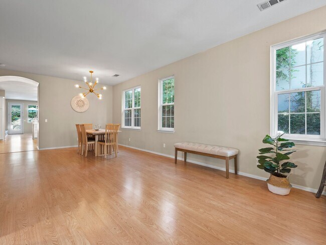 Building Photo - Cozy Stevenson Ranch Home on a Quiet Cul-De-Sac