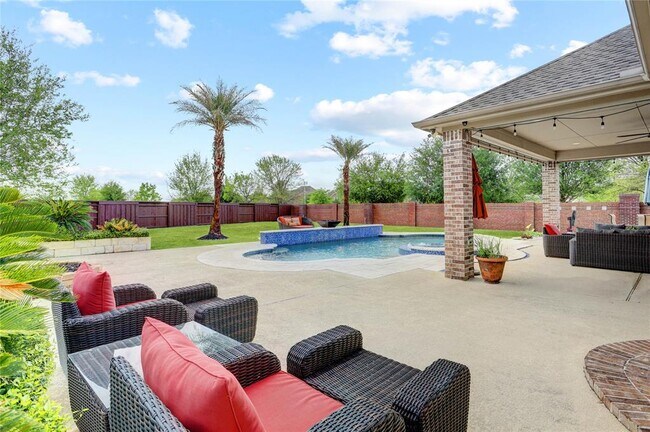 Building Photo - 10727 Stone Isle Ct