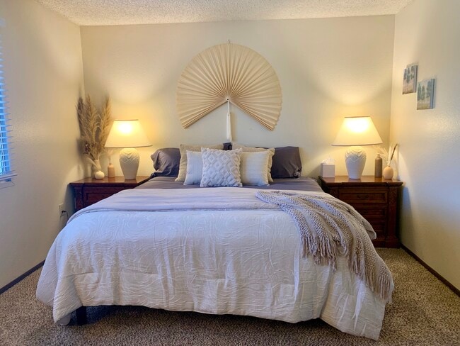 Building Photo - 12414 W Nugget Ct