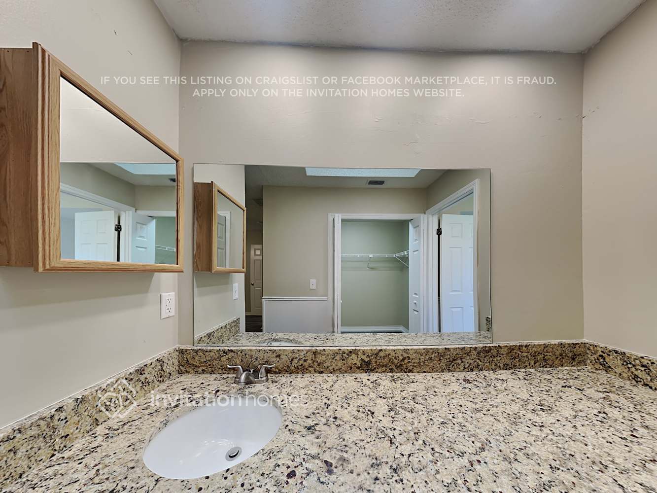 Building Photo - 757 Fortuna Dr