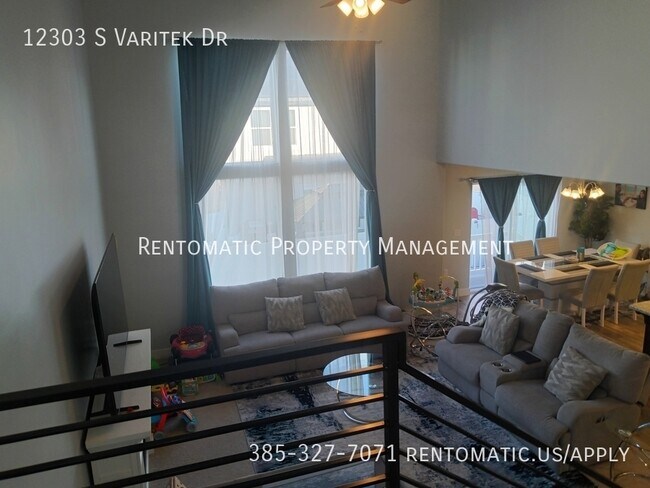 Building Photo - 12303 S Varitek Dr