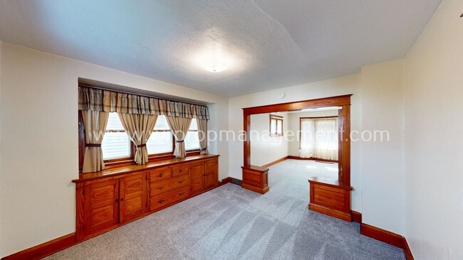 Building Photo - 3 Bedroom 1 Bathroom Home for Rent Near Gl...