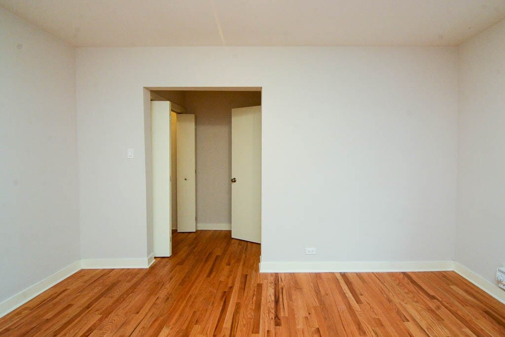 Building Photo - 2425 N Kedzie Blvd