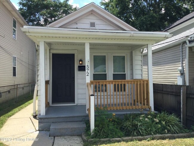 Building Photo - 572 Lilly Ave