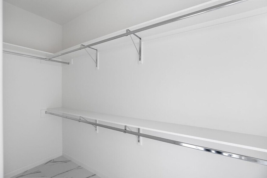 Building Photo - 11502 N 24th Ln